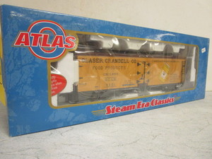 lot 321 image: ATLAS STEAM ERA CLASSICS GLASER, CRANDELL REEFER CAR- NEW
