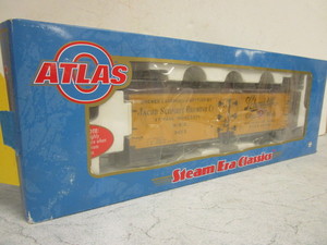 lot 330 image: ATLAS O STEAM ERA CLASSICS SCHMIDTS REEFER CAR - NEW