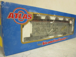 lot 333 image: ATLAS O STEAM ERA CLASSICS WILLIAMSON REFRIGERATOR CAR - NEW