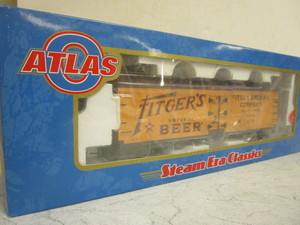 lot 339 image: ATLAS O STEAM ERA CLASSICS FITGERS REEFER CAR - NEW