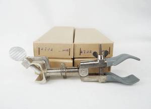 lot 235 image: Set of 4 Mercer Glass Works Neverust 2.5 Inch Jaw Utility Clamps - Made in Japan