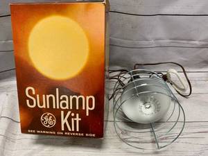 lot 16 image: GE Sunlamp