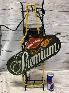 lot 17 image: Grainbelt Premium Neon Light Needs Work As Shown No Shipping