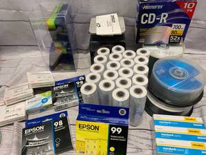 lot 49 image: Large Lot of Office Supplies