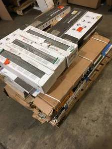Pallet with assorted ceramic floor and tiles see pictures
