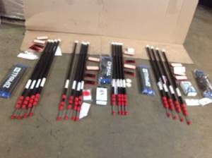 lot 2 image: Lot of 4 Zipwall ZP4 Contains 4 10 ft. Steel Spring Loaded Poles, and accesories review pictures some missing pcs