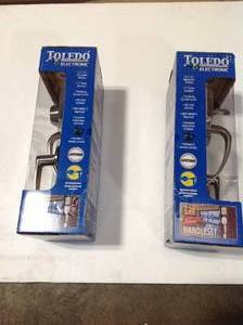 lot 37 image: Lot of 2 Toledo Electronic handleset see pictures