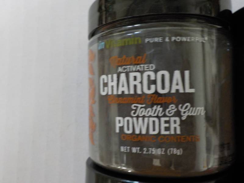 lot 462 image: 4 Jars in Vitamin Natural Activated...