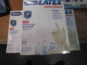 lot 80 image: 3 Boxes of Latex Exam Gloves One Si...