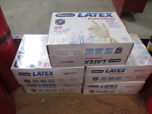 lot 86 image: 5 Boxes of Latex Exam Gloves One Si...