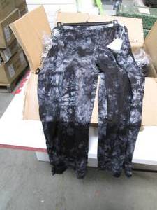 lot 129 image: Resellers Delight Box lot with 15 ...