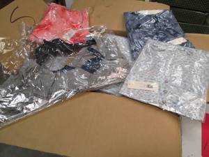 lot 131 image: Resellers Delight Box lot 42 Women...