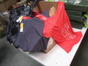 lot 137 image: Resellers Delight Box lot 47 Women...