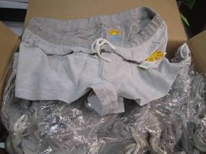 lot 141 image: Resellers Delight Box lot Womens C...