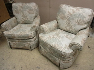 lot 802 image: SAM MOORE FURNITURE SWIVEL ROCKER CHAIRS