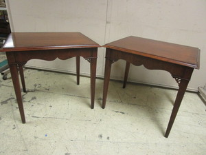 lot 804 image: HEKMAN FURNITURE END TABLES