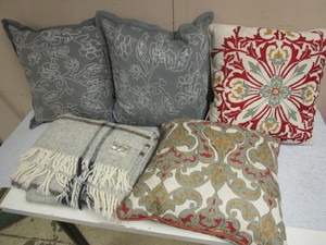 lot 845 image: ICE-WEAR PURE NEW WOOL LATVIAN BLANKET, DECORATIVE PILLOWS