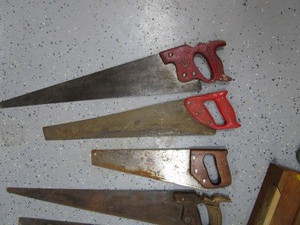 lot 46 image: Saws