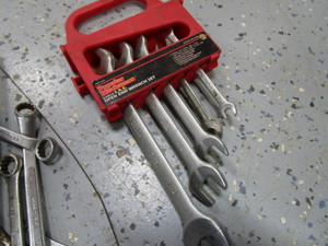 lot 65 image: Wrenches