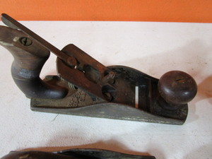 lot 83 image: Vintage Wood Planes