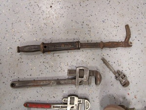 lot 84 image: Vintage Tools