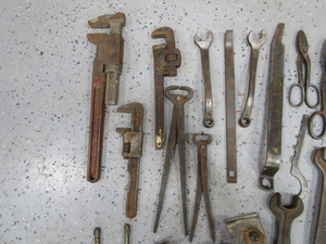 lot 87 image: Vintage Tools