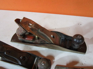 lot 90 image: Vintage Draw Knives & Planes