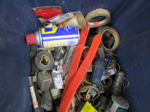 lot 92 image: Large Lot of Hardware & Misc.