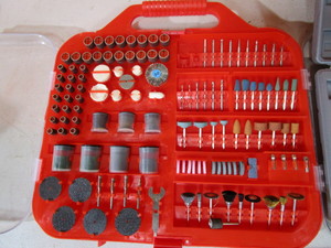 lot 103 image: Rotary Tool accessories & Bits