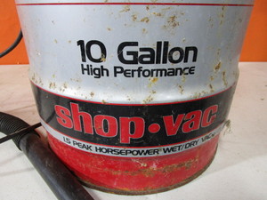 lot 53 image: 10 gal Shop Vac