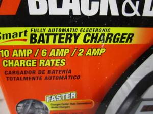 lot 57 image: (New) Battery Charger