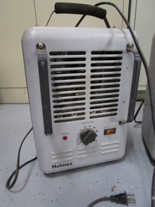 lot 71 image: Space Heaters