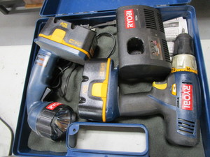 lot 151 image: Cordless Drills & Chargers