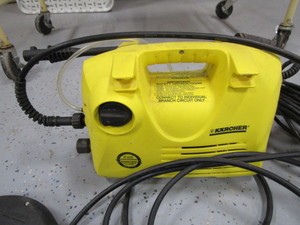 lot 160 image: Electric Pressure Washer