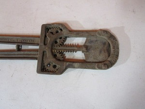 lot 178 image: Vintage De-Horner