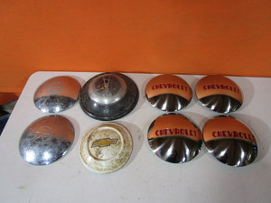 lot 185 image: Hub Caps