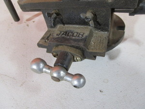 lot 134 image: Jacob Mill Vise
