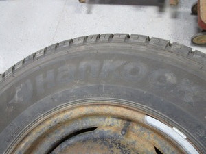 lot 17 image: (4) (Near New) Hankook 10 ply LT 21585 R16 on 6 Hole Rims