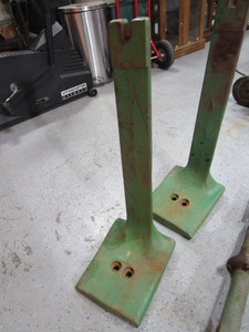 lot 20-A image: JD 4020 Parts