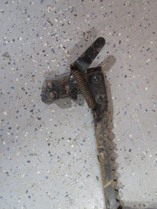 lot 20-C image: Fence Stretcher