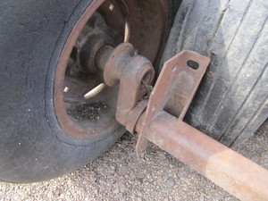 lot 20-D image: 60 Torsion Trailer Axles