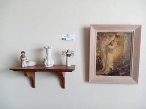 lot 56 image: Spiritual Home Decor