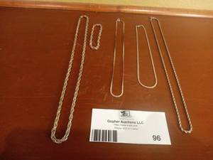 lot 96 image: Very Vintage Italian 925 Silver Necklaces and Bracelet