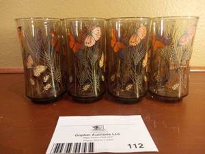 lot 112 image: Butterfly Glasses Set