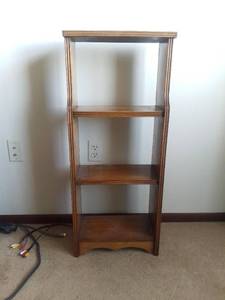 lot 13 image: 15 x 7 x  37 Classic Vintage Wooden Shelf
