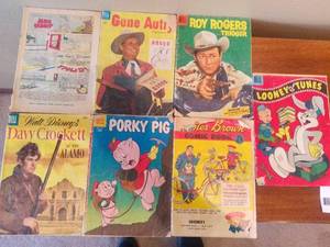 lot 60 image: Vintage Comics