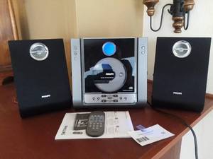 lot 50 image: Philips MC235B Stereo System