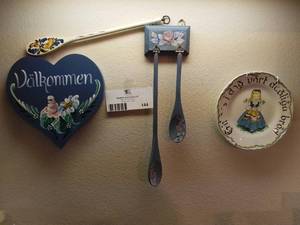 lot 144 image: Scandinavian Decor