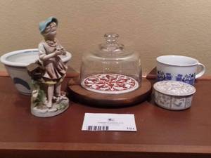 lot 151 image: Vintage Fun Home Decor