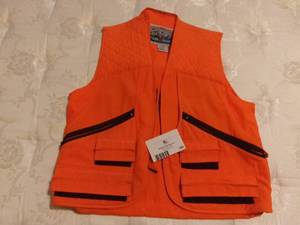 lot 161 image: Field & Stream Bright Orange Vest